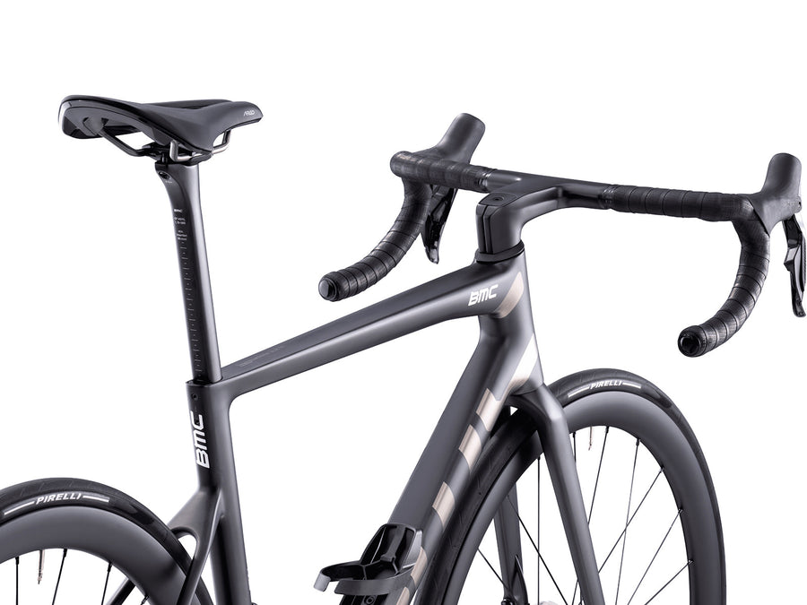 BMC Teammachine SLR 01 FOUR(CARBON BLACK)